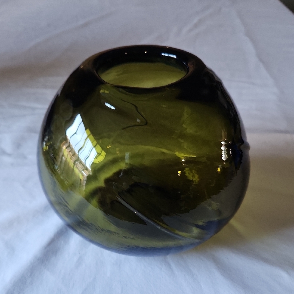Ferm Water Swirl Vase In Moss Green